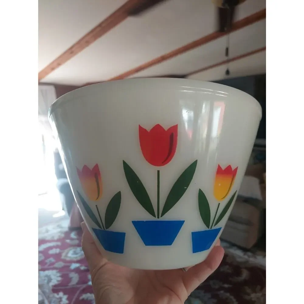 Vintage MCM Fire King Glass Mixing Bowl Tulip Floral Pattern 9 1/2